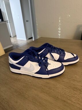 Kids Blue and White Low-Top Athletic Shoes
